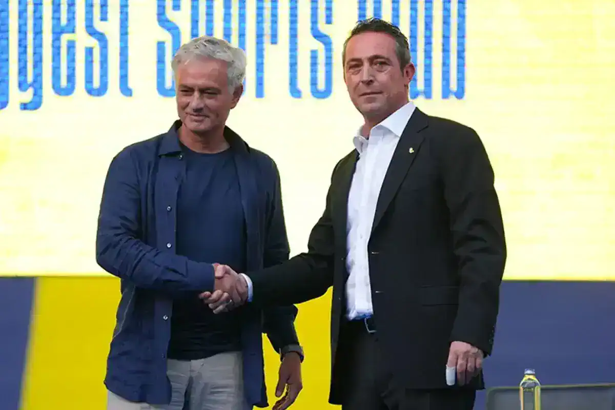 isimler-oyle-boyle-degil-iste-fenerbahce-nin-100-18744865_3310_amp.jpg