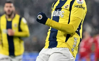 Fenerbahçe, Osimhen’in alternatifi için 30 milyon euroluk teklifle geldi.