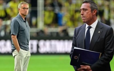 Mourinho, Ali Koç’a eleştiri yöneltti, tercüman sessiz kaldı.