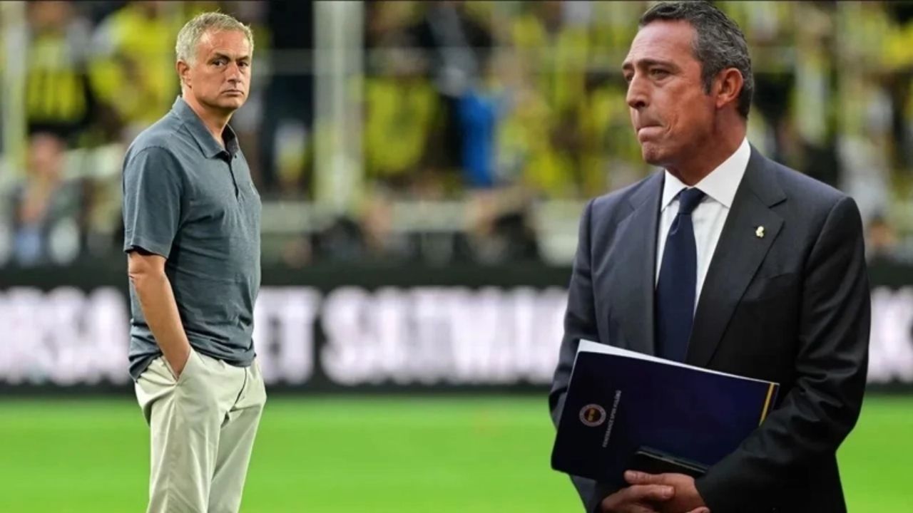 Mourinho, Ali Koç'a eleştiri yöneltti, tercüman sessiz kaldı.