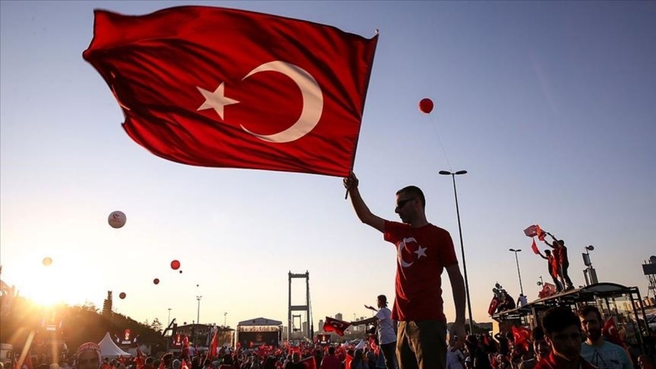 Spor Camiasından 15 Temmuz Demokrasi ve Milli Birlik Günü'ne Anlamlı Mesajlar