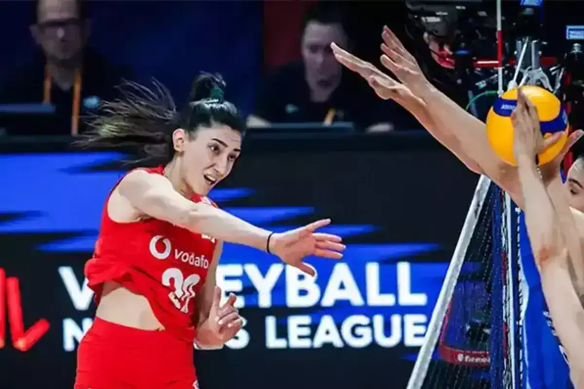 a-milli-kadin-voleybol-takimi-sirbistan-a-18845333_6647_amp.jpg