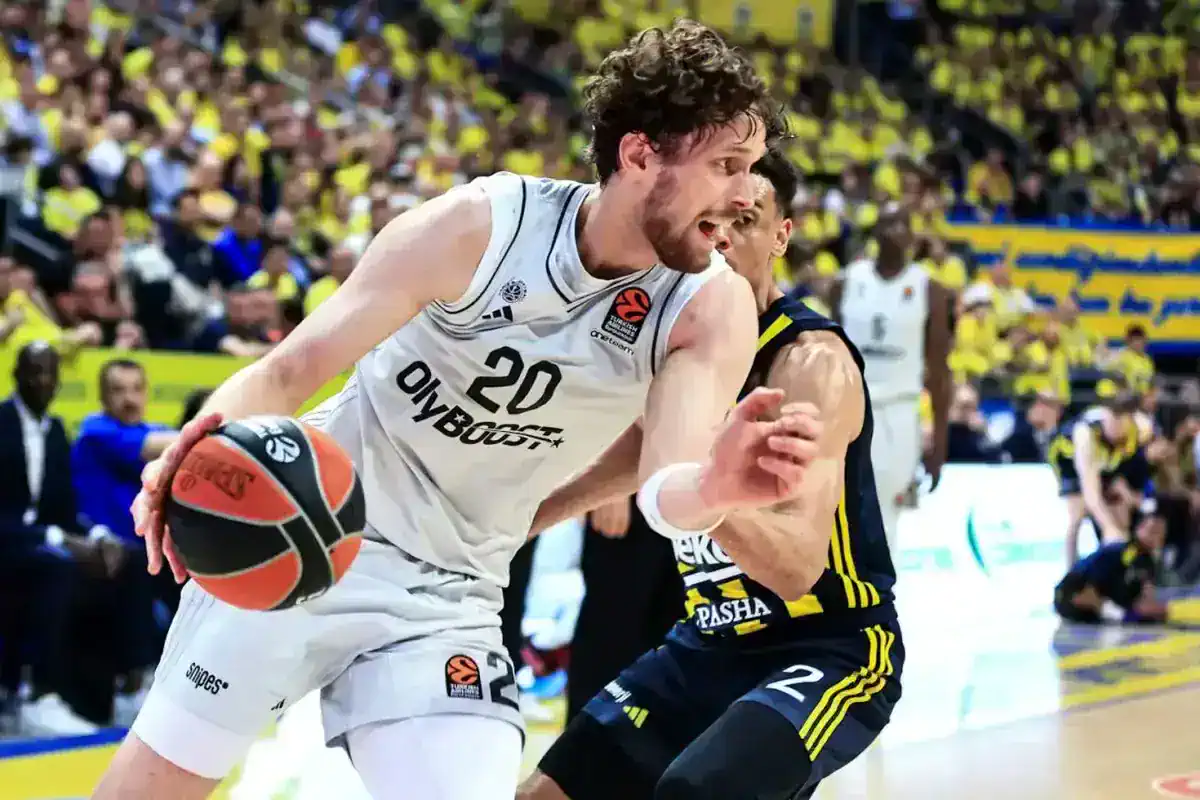 fenerbahce-beko-yeni-sezonun-ilk-yildiz-18813435_357_amp.jpg