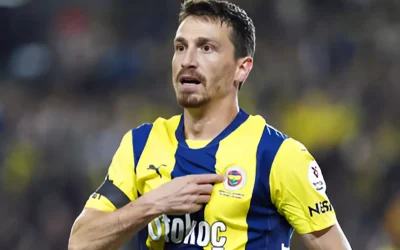 Mert Hakan Yandaş, 2 yıllık sözleşmeye imza atıyor.