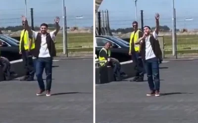 Orkun Kökçü, Beşiktaş taraftarıyla ilk üçlü pozu verdi.