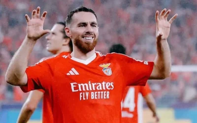 Orkun Kökçü Beşiktaş Taraftarını Coşturdu