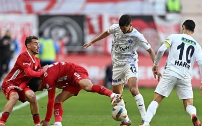 Antalyaspor, Kasımpaşa’yı 2-1 mağlup etti