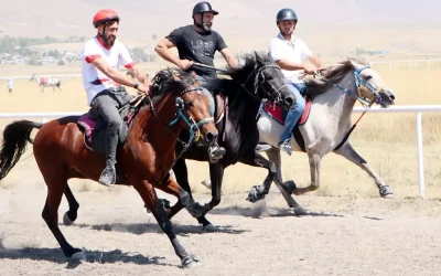 Erzurum’da Renkli Rahvan Yarışları