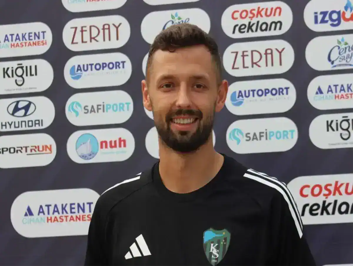 mateusz-wieteska-6-ay-sahalardan-uzak-kalacak-18941134_amp.jpg