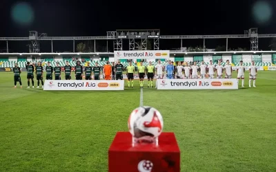 Serikspor, Eminevim Ümraniyespor’u 1-0 mağlup ederek ikinci sıradaki iddiasını güçlendirdi.