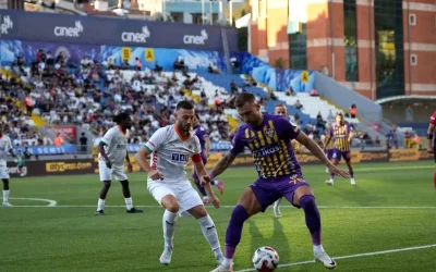 Trendyol Süper Lig: Eyüpspor 1-0 Alanyaspor (Devam Ediyor)