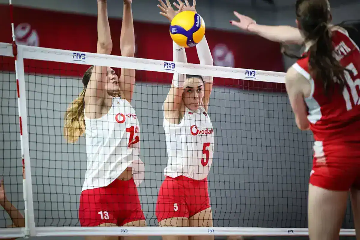 u21-kadin-voleybol-milli-takimi-polonya-ya-3-18927228_amp.jpg