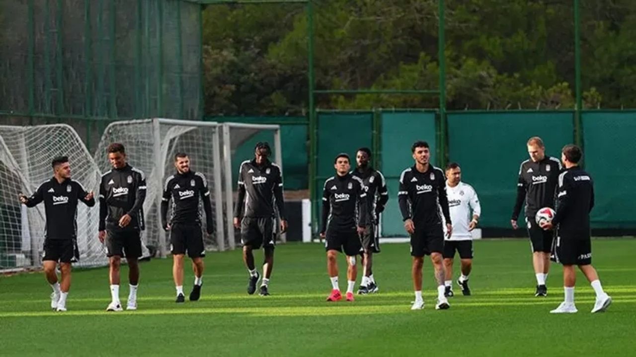 Beşiktaş, Kocaelispor'u ağırlıyor Derbi öncesi moral arayışı