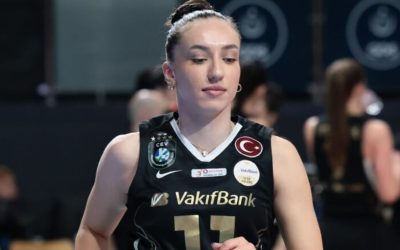 VakıfBank Spor Kulübü’nden Sıla Çalışkan Sakatlık Yaşadı