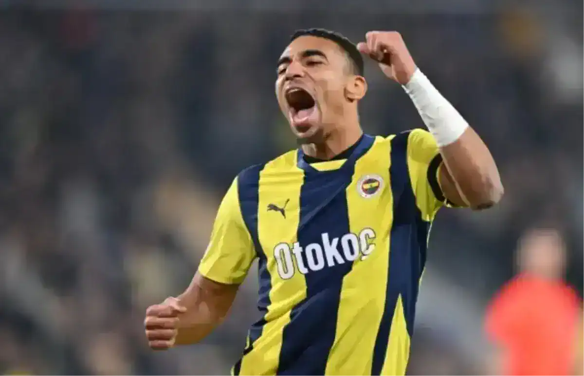 djiku-gitti-mi-djiku-fenerbahce-den-ayrildi-mi-19026865_1910_amp.jpg