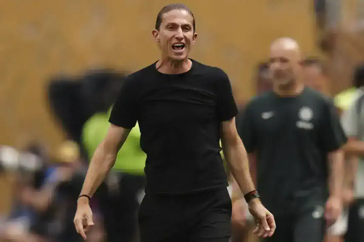filipe-luis-fenerbahce-nin-teklifini-neden-19052124_8156_amp.jpg