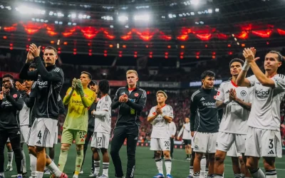 Galatasaray, Şampiyonlar Ligi’nde Frankfurt’u devirdi