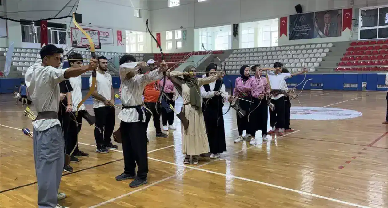 hatay-da-okculuk-turnuvasi-duzenlendi-19095228_amp.jpg