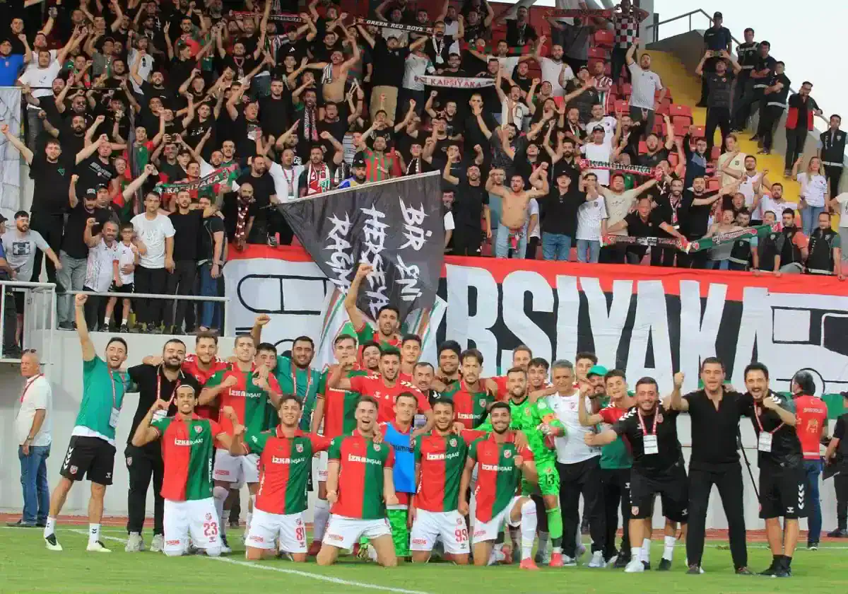 karsiyaka-kupada-sahnede-19052719_amp.jpg