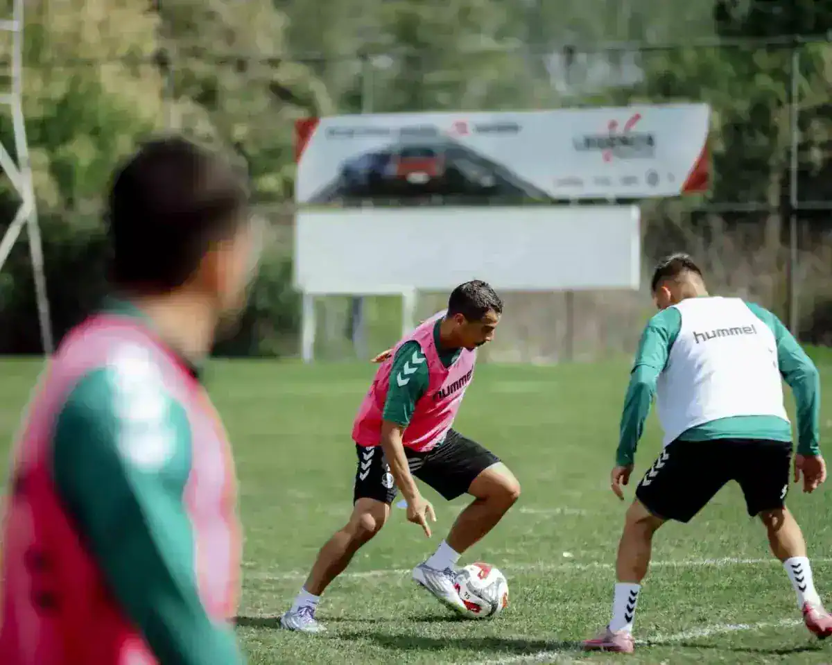 sakaryaspor-sivasspor-mesaisinde-19093234_amp.jpg