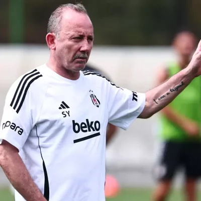 sergen-yalcin-i-besiktas-in-eski-yildizi-yikti-19001018_156_amp.jpg
