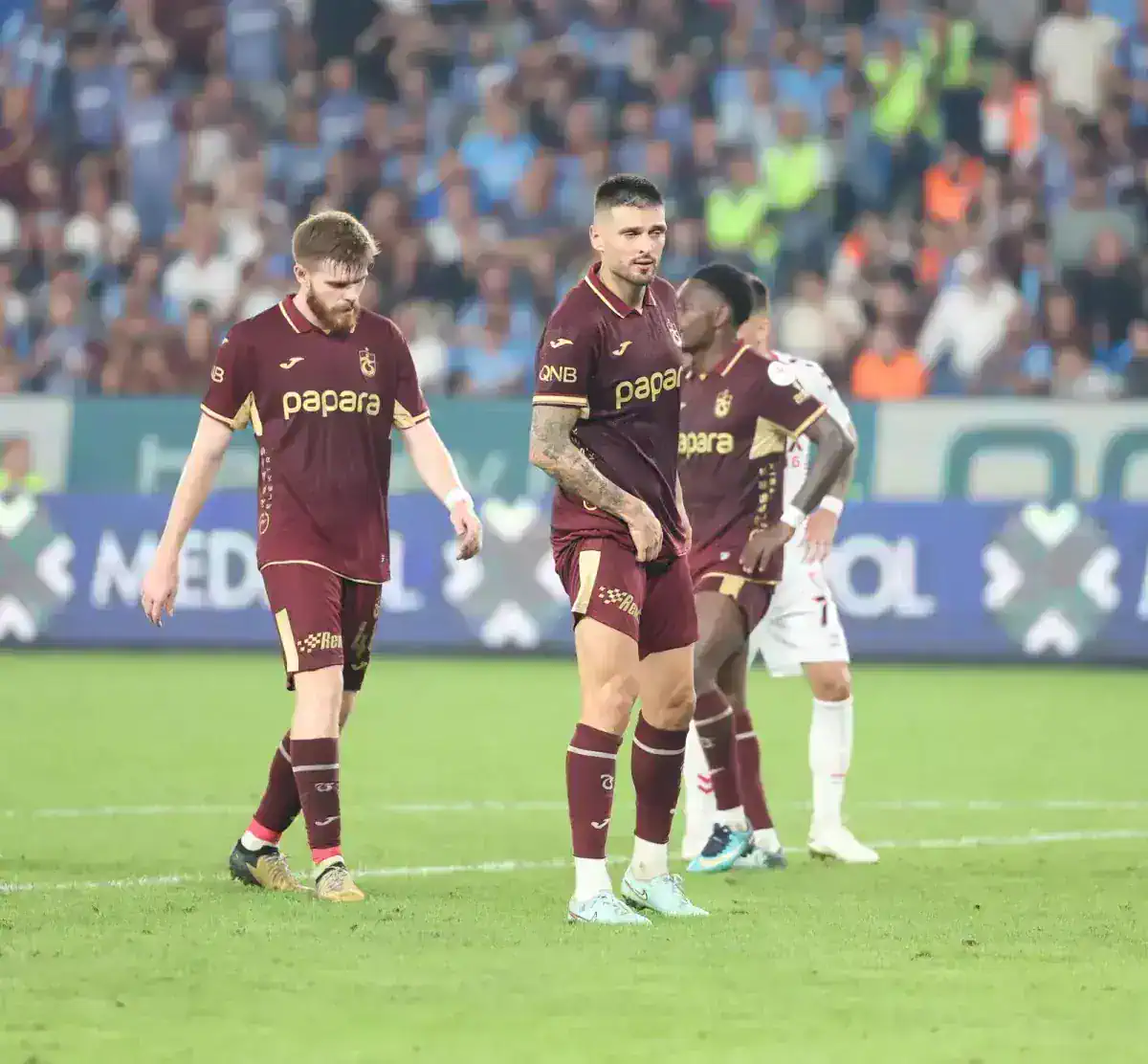 trabzonspor-a-1-gol-bu-kez-yetmedi-19001406_amp.jpg