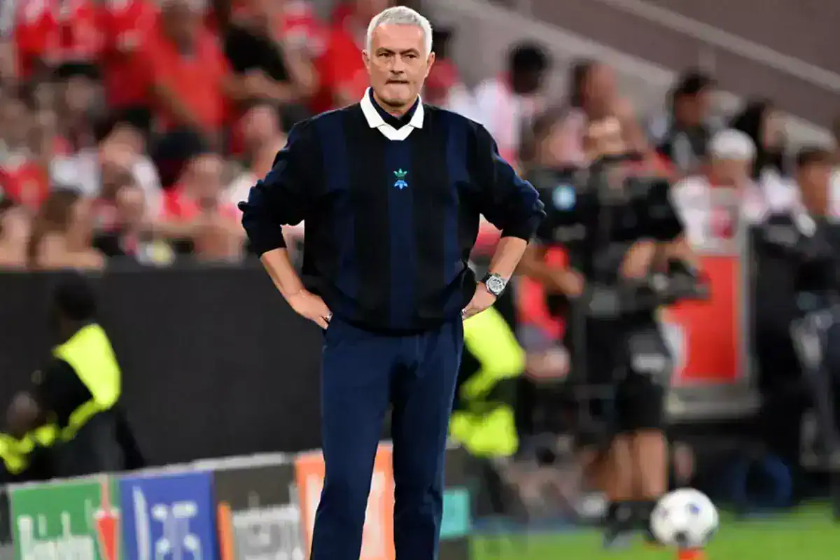 yok-artik-mourinho-fenerbahce-nin-hayallerini-19055833_3940_amp.jpg