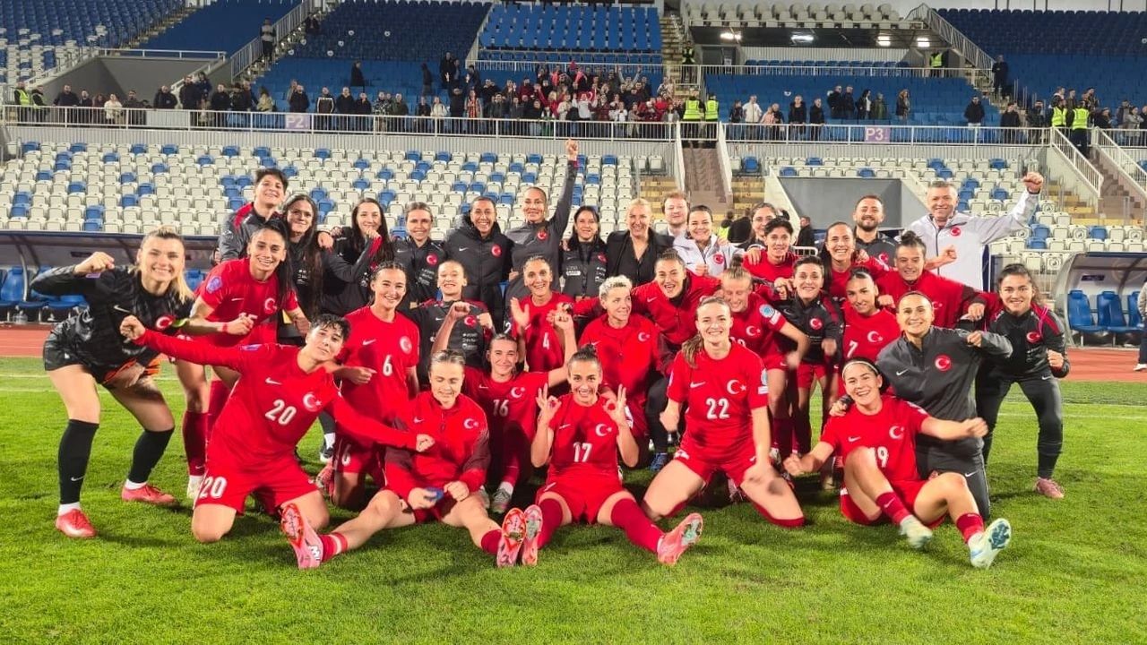 A Milli Kadın Futbol Takımı Kosova'yı 4-0 ile geçti