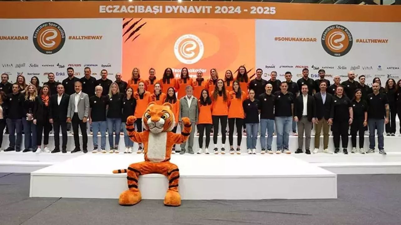 Eczacıbaşı Dynavit, 2025-2026 Sezonunu Yeni Evimizde Açtı