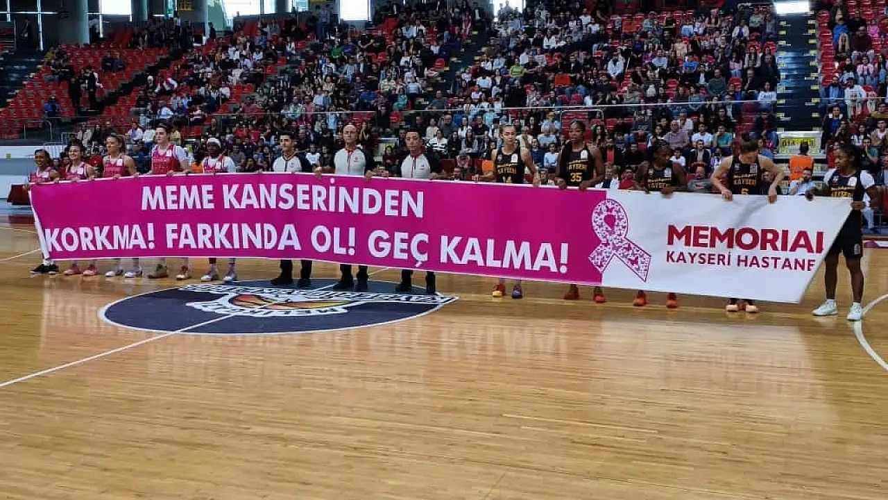 Edirne'de Kadınlar Basketbol Maçında Meme Kanseri Farkındalığı Oluşturuldu
