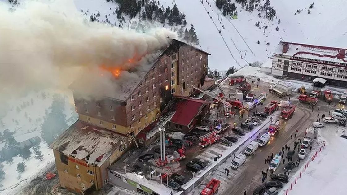Grand Kartal Otel yangını davasında sanıklar savunma yaptı