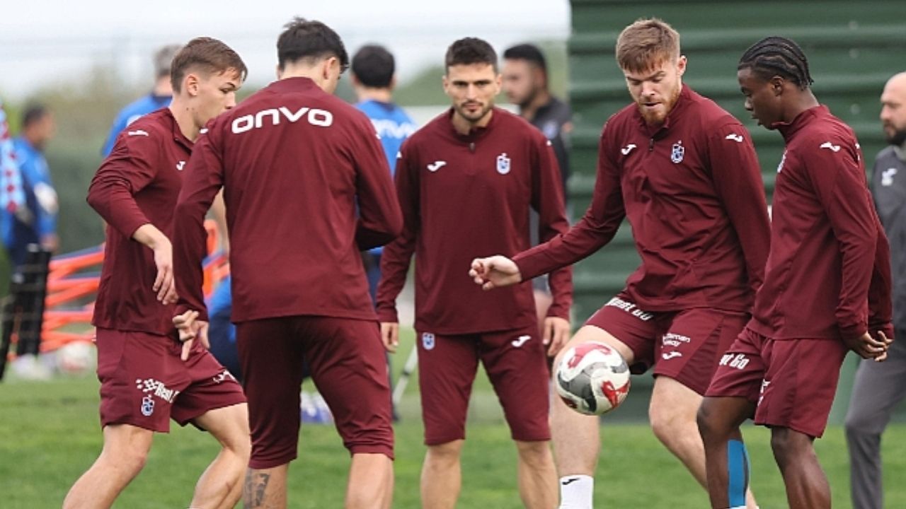 Trabzonspor, Galatasaray Maçı İçin Hazırlıklarını Sürdürüyor