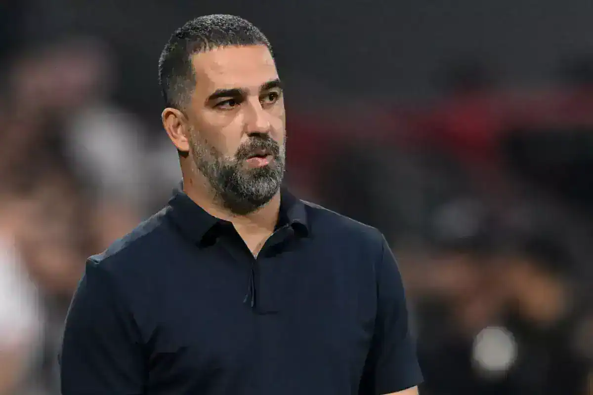arda-turan-galatasaray-i-unutmadi-19107233_8696_amp.jpg