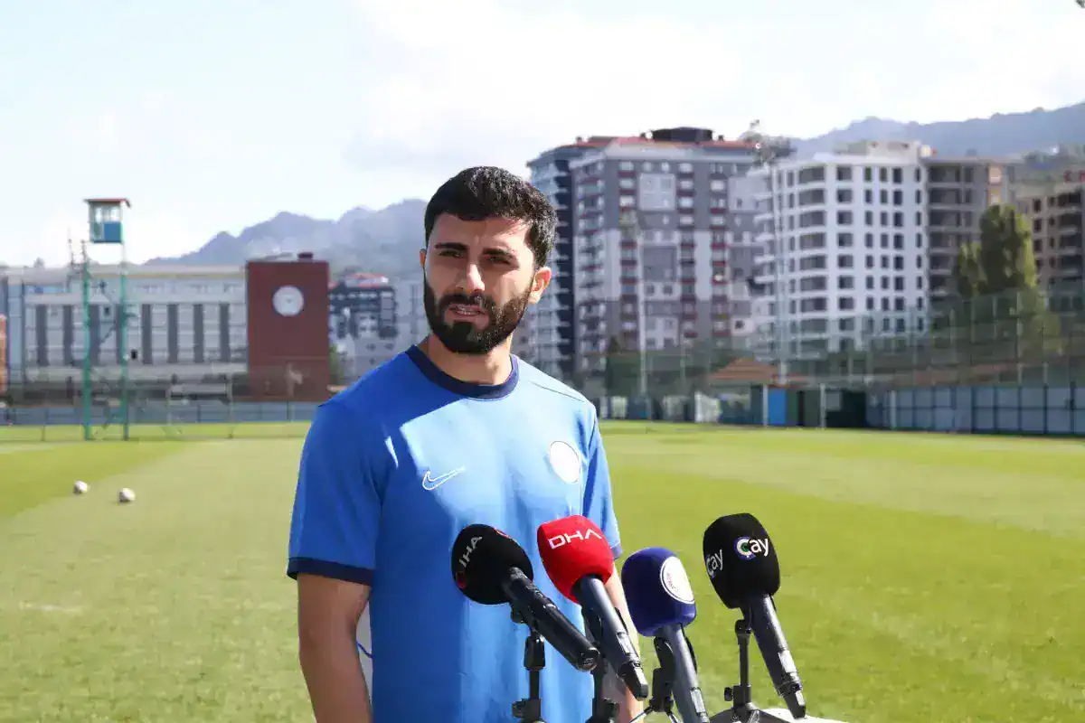 caykur-rizesporlu-emrecan-bulut-takimima-daha-19149792_amp.jpg