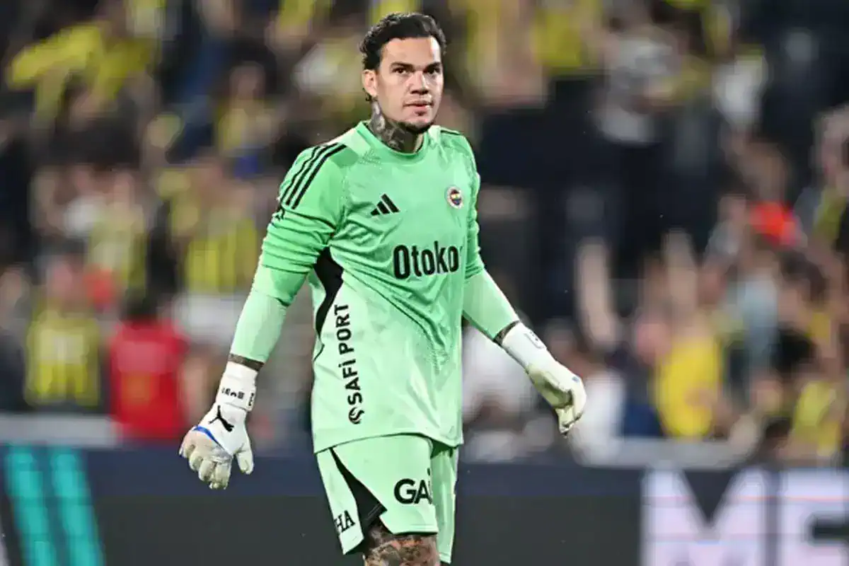 ederson-un-yerine-cagrilan-kaleciden-esi-benzeri-19130772_9685_amp.jpg