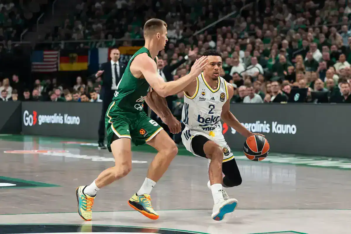 fenerbahce-beko-84-81-19113722_amp.jpg