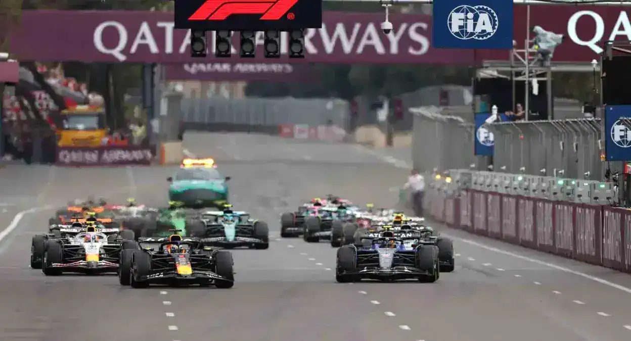 formula-1-de-siradaki-durak-singapur-19111342_amp.jpg