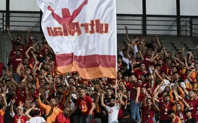 Galatasaray Taraftarlarından UEFA’ya Sert Tepki!