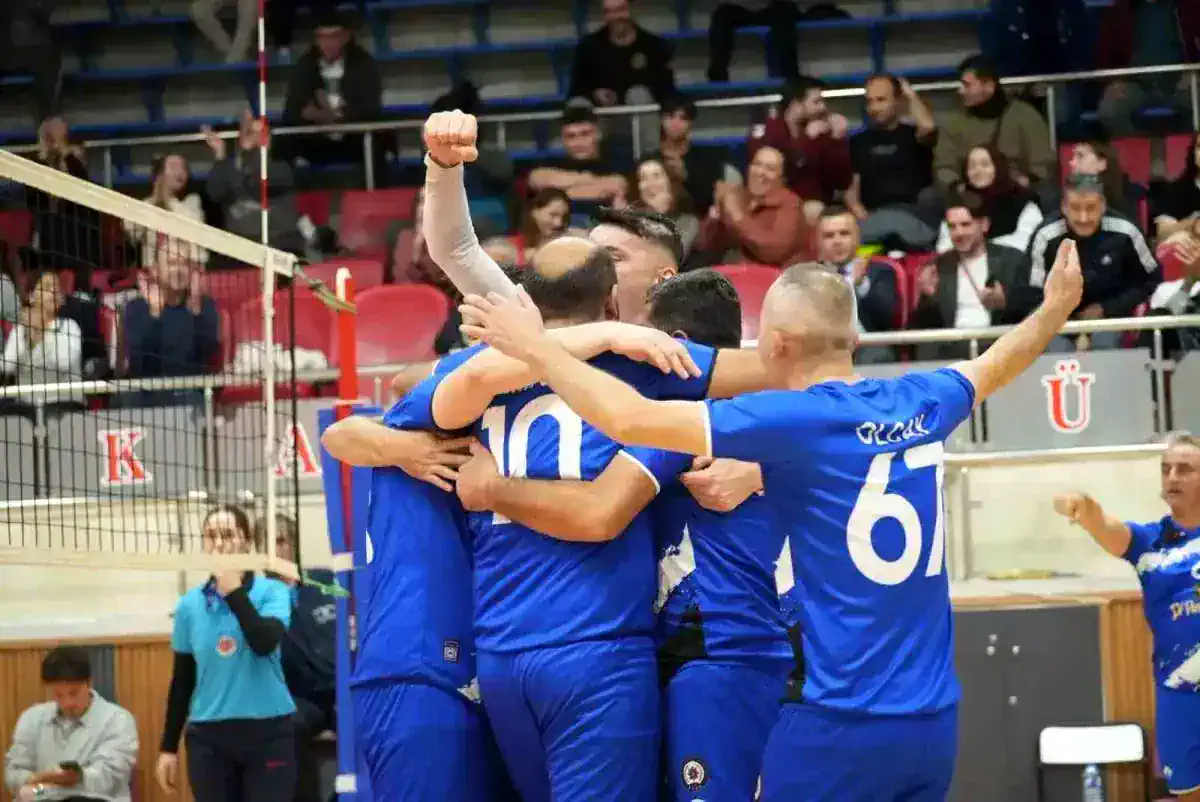 kamu-spor-oyunlari-nda-voleybol-heyecani-sona-19180681_amp.jpg