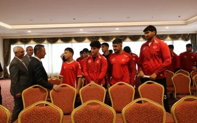 Vali Aktaş, Güreş Milli Takımını Ziyaret Etti