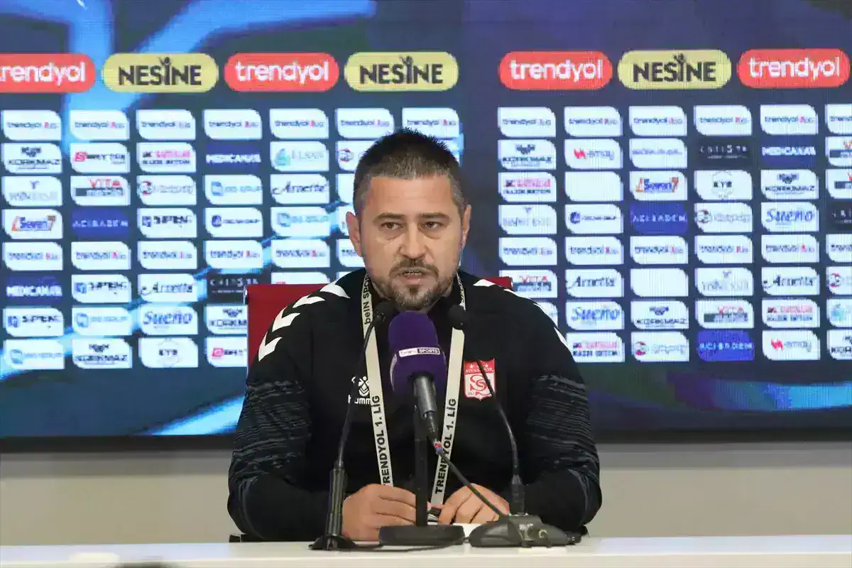 sivasspor-hatayspor-macinin-ardindan-19183743_amp.jpg