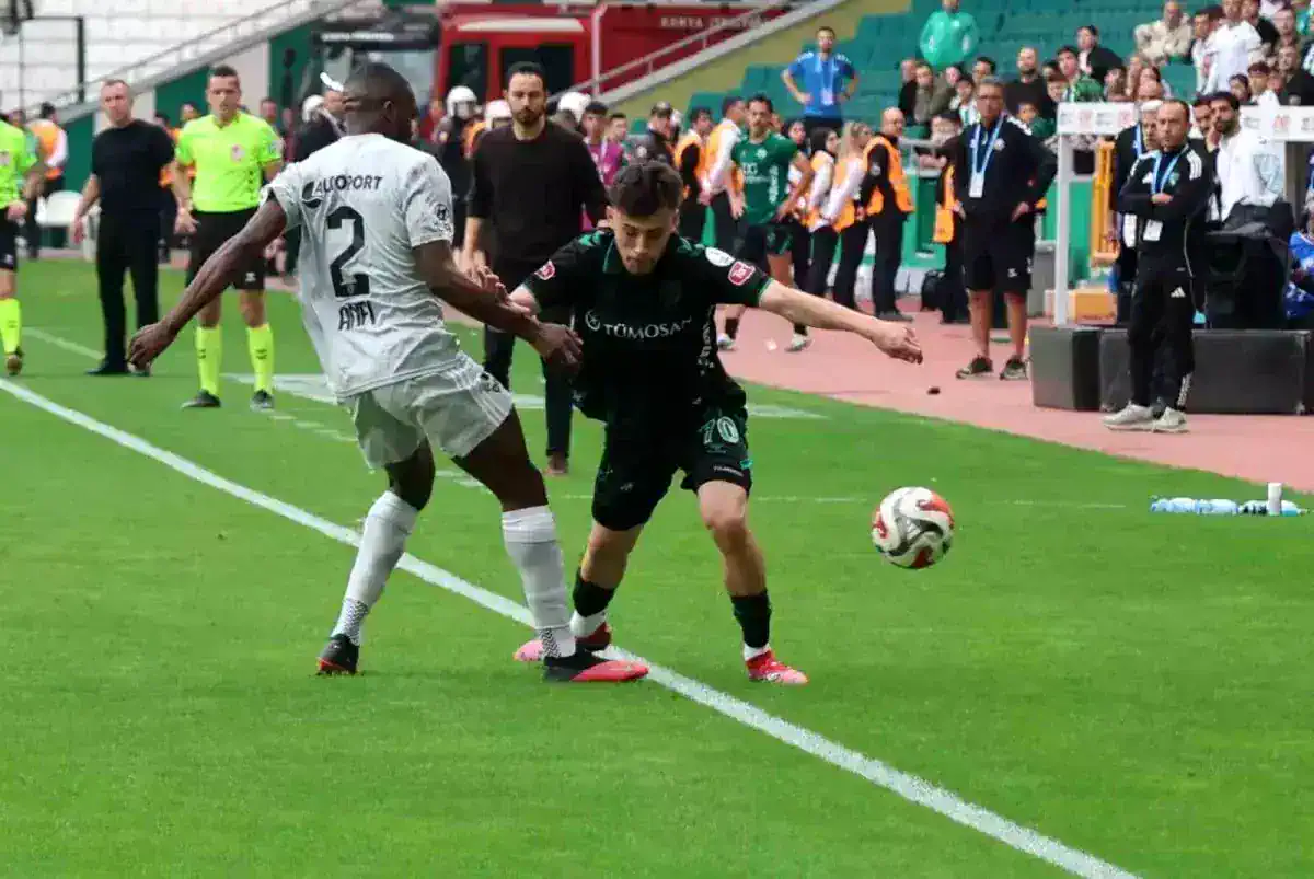 trendyol-super-lig-konyaspor-2-kocaelispor-3-19161803_amp.jpg