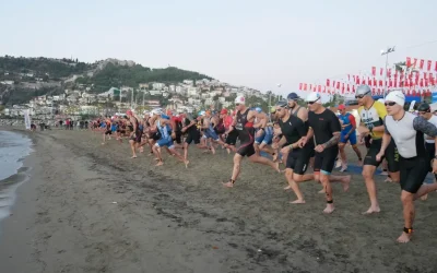 565 Sporcu, Alanya Triatlonu’nda Yarıştı