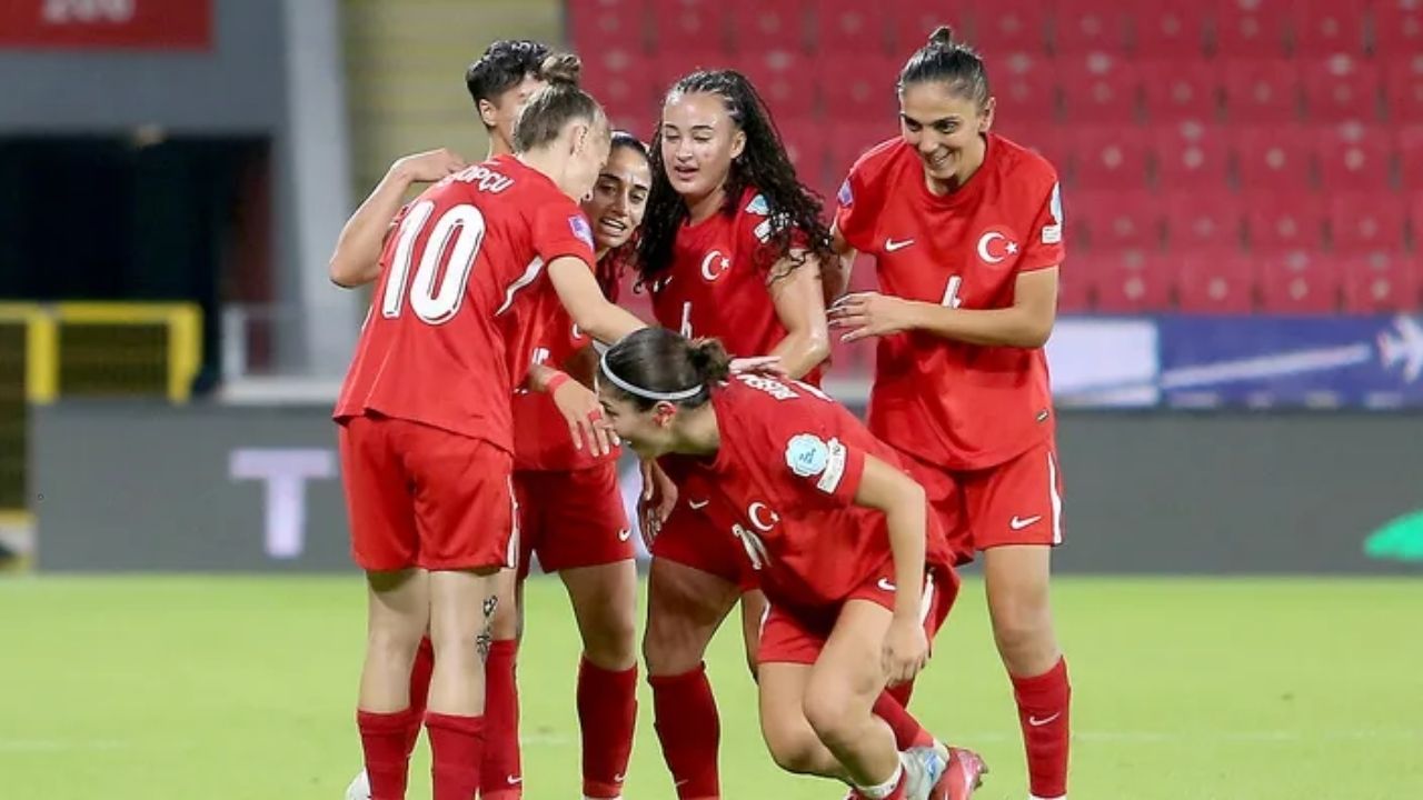 A Milli Kadın Futbol Takımı, Arnavutluk ile Hazırlık Maçlarına Başladı