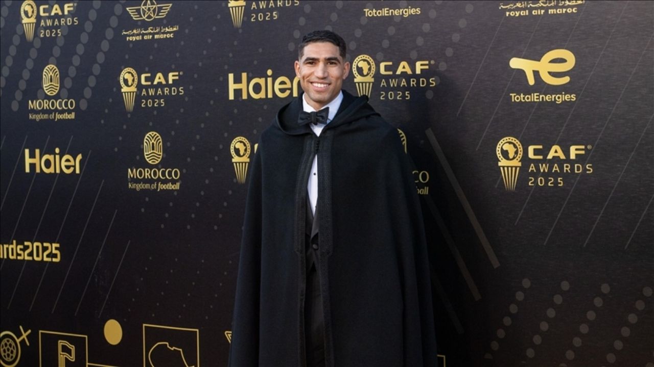 Achraf Hakimi, Afrika'da Yılın Futbolcusu seçildi.