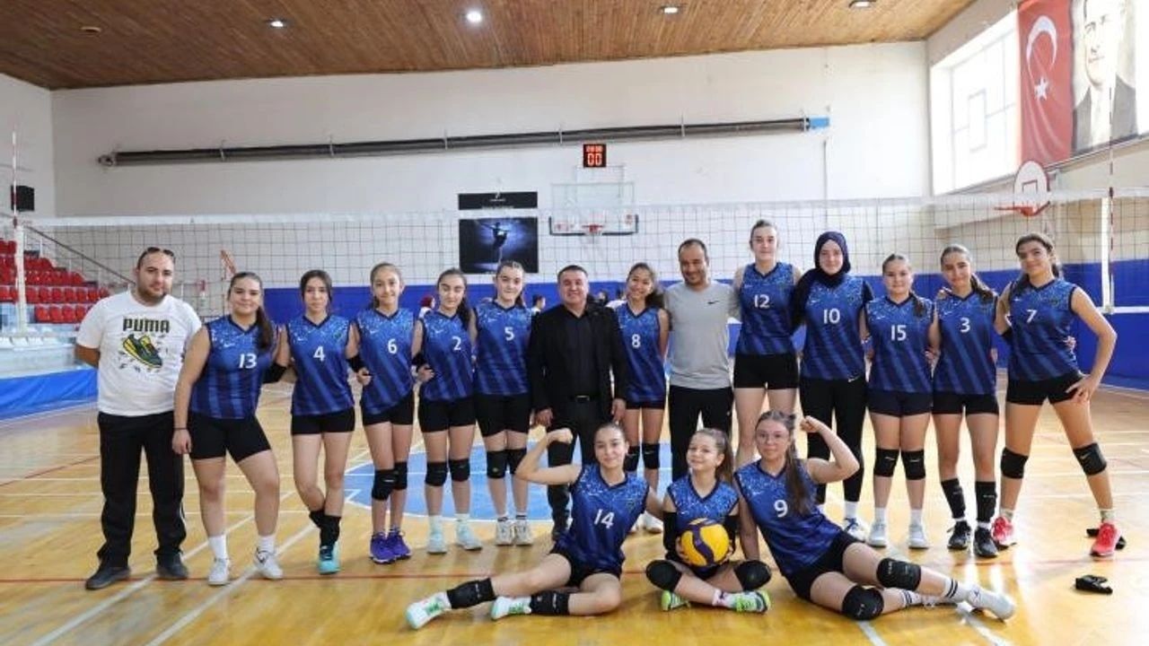 Bilecik'te Okul Sporları Heyecanı