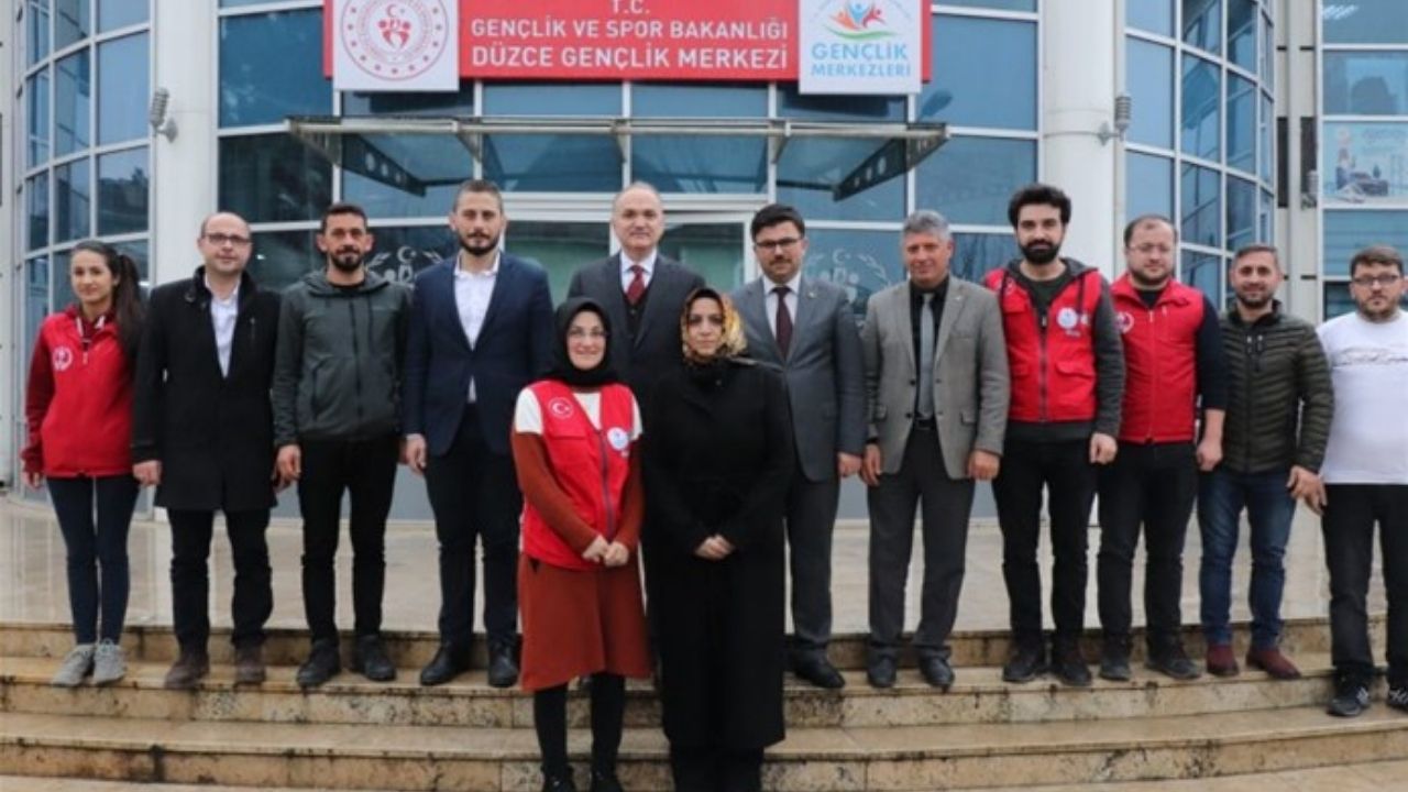 Düzce Gençlik ve Spor Müdüründen Sporculara Destek Ziyareti