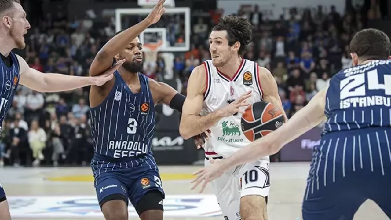 Efes, Euroleague'de Milano'ya yenildi.