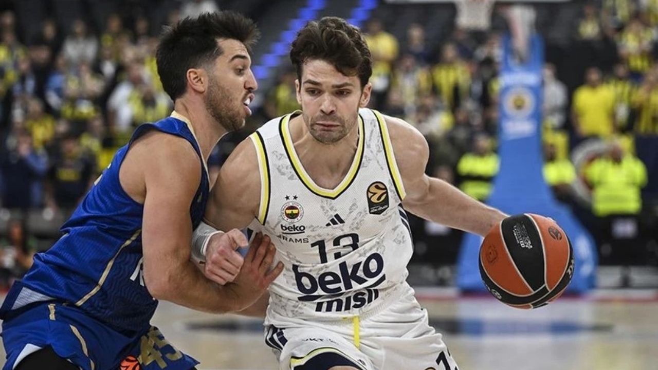 Fenerbahçe Beko, Hapoel IBI'yi yenerek takım ruhunu gösterdi