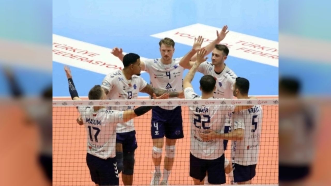Halkbank Voleybol Takımı, Altekma'yı Zorlu Maçta Devirdi